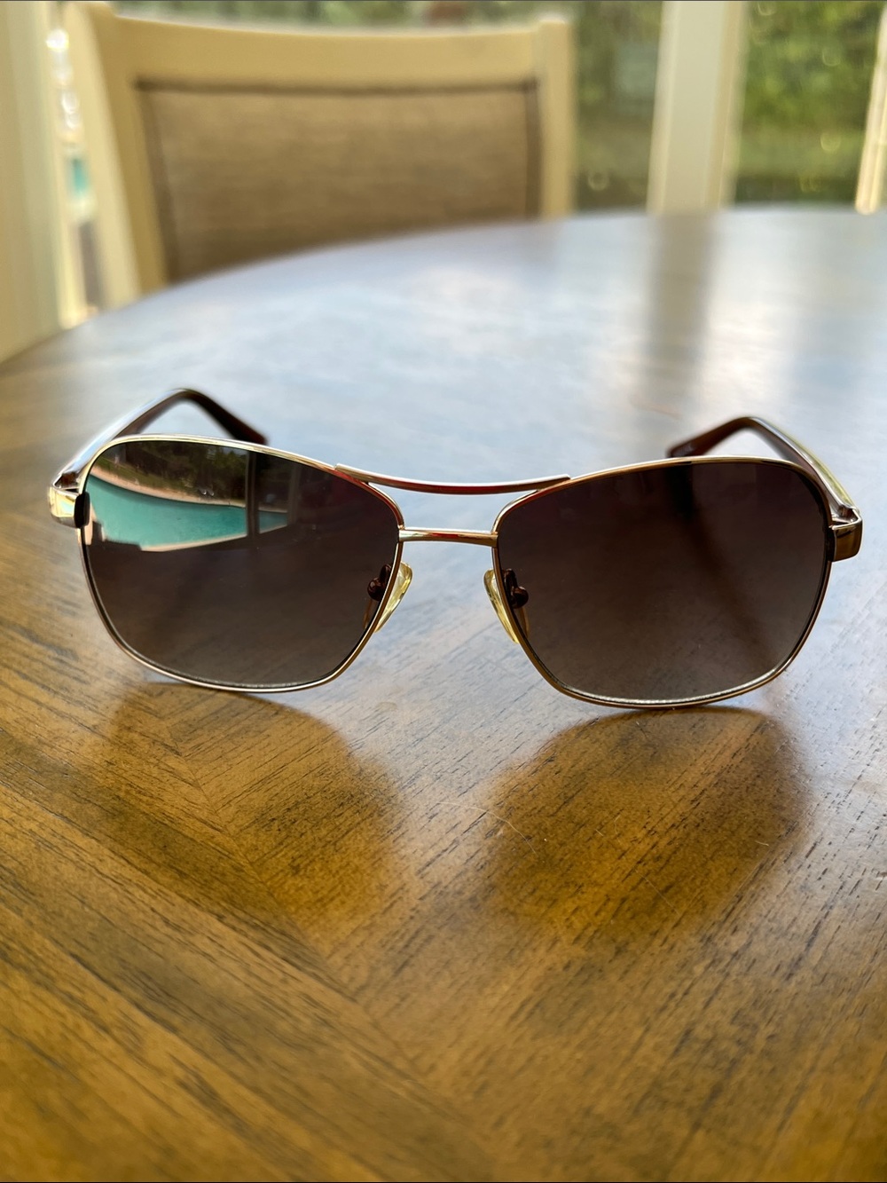 Vera Bradley Aviator Gold Framed Sunglasses Floral Blush Pink
